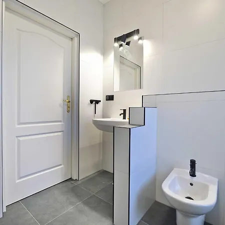 Sloneczny Dom 別荘 ポッドンビエ